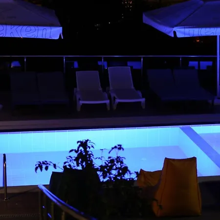 Elarad 3* Влёра